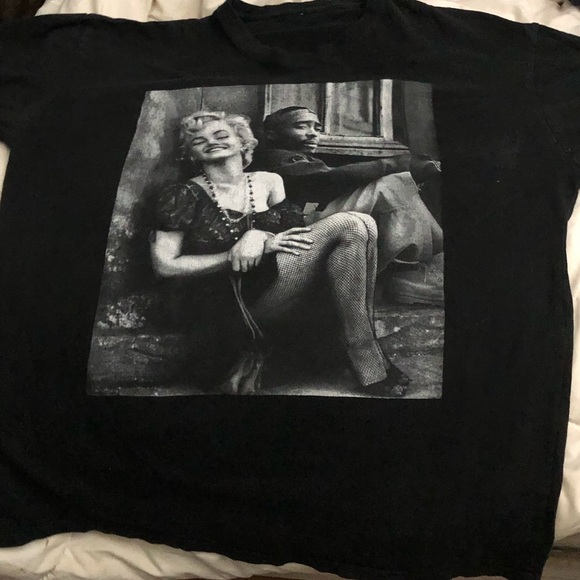 Tupac X Marilyn Monroe TShirt mens XL - Picture 2 of 3
